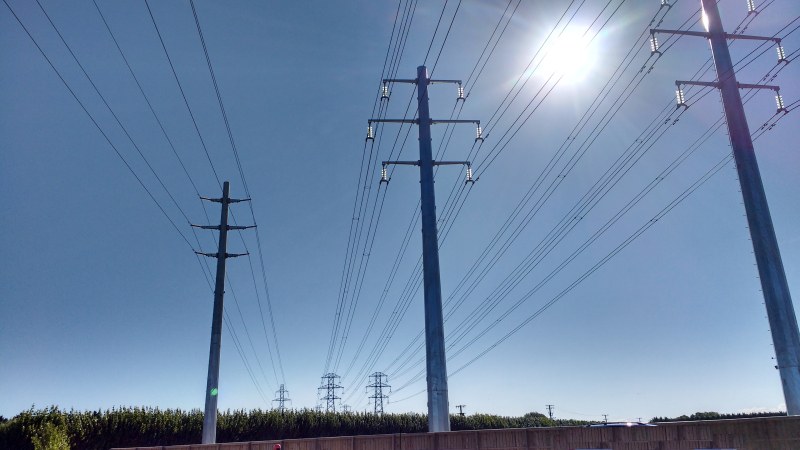 Pylons carmen road Pylons carmen road